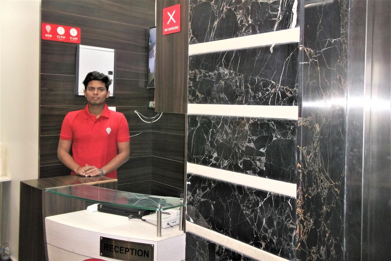 Oyo 10360 Hotel Grand Manoranjan Gorakhpur Eksteriør bilde