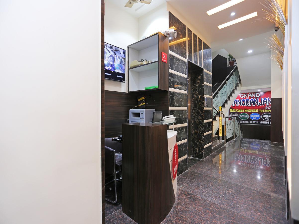 Oyo 10360 Hotel Grand Manoranjan Gorakhpur Eksteriør bilde