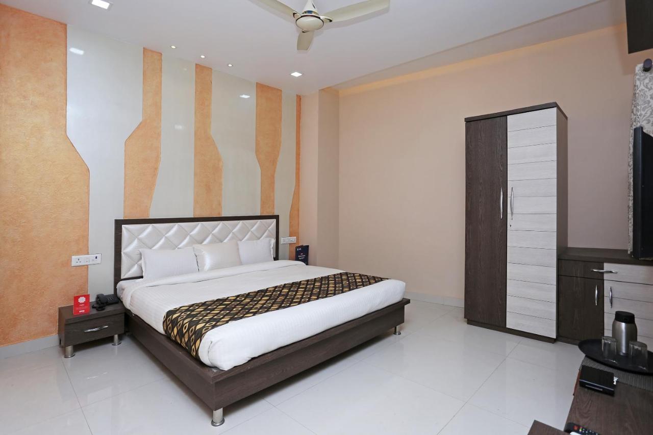 Oyo 10360 Hotel Grand Manoranjan Gorakhpur Eksteriør bilde